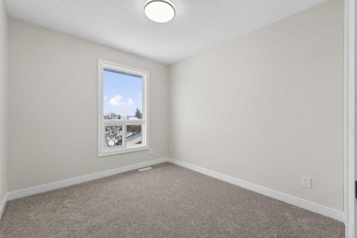 5625 Templehill Road Ne, Calgary, AB - Indoor Photo Showing Other Room
