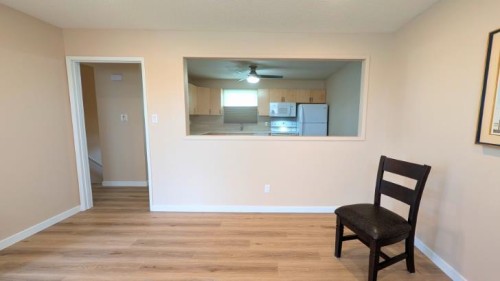 752 54 Avenue West, Claresholm, AB - Indoor