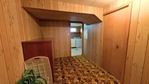752 54 Avenue West, Claresholm, AB - Indoor Photo Showing Other Room