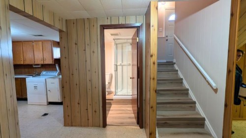 752 54 Avenue West, Claresholm, AB - Indoor Photo Showing Other Room