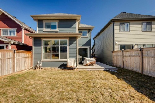 293 Masters Avenue Se, Calgary, AB - Outdoor