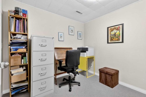 1415 108 Avenue Sw, Calgary, AB - Indoor Photo Showing Office