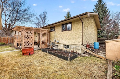 1415 108 Avenue Sw, Calgary, AB - Outdoor With Deck Patio Veranda