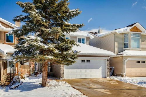 18 Bridlewood Way Sw, Calgary, AB - Outdoor