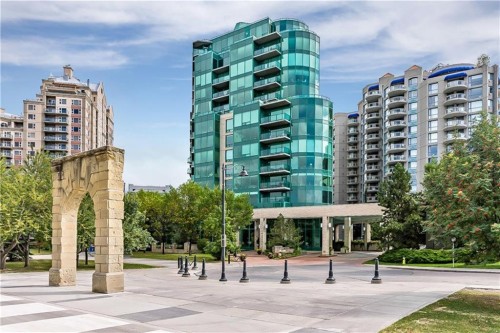 404-837 2 Avenue Sw, Calgary, AB - Outdoor With Facade