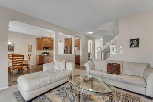 149 Saddlecrest Green Ne, Calgary, AB - Indoor Photo Showing Living Room