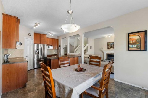 149 Saddlecrest Green Ne, Calgary, AB - Indoor Photo Showing Dining Room