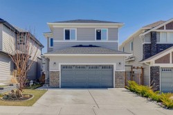 15 Drake Landing Street Okotoks, AB T1S 0P7
