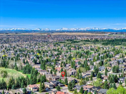 208 Shawnee Gardens Sw, Calgary, AB - Outdoor With View
