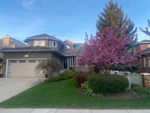 208 Shawnee Gardens Sw, Calgary, AB - Outdoor