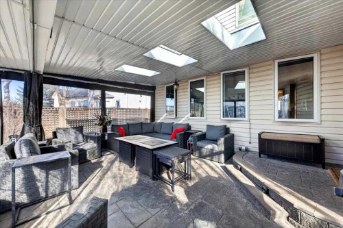 18 Inverness Rise Se, Calgary, AB - Outdoor With Deck Patio Veranda With Exterior