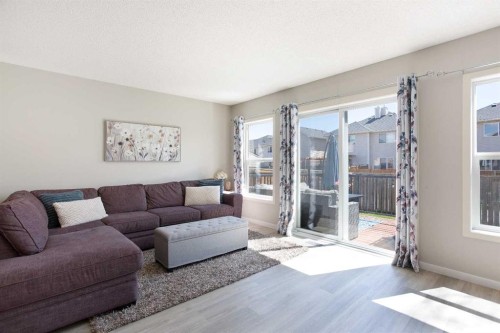 30 Cranwell Common Se, Calgary, AB - Indoor Photo Showing Living Room