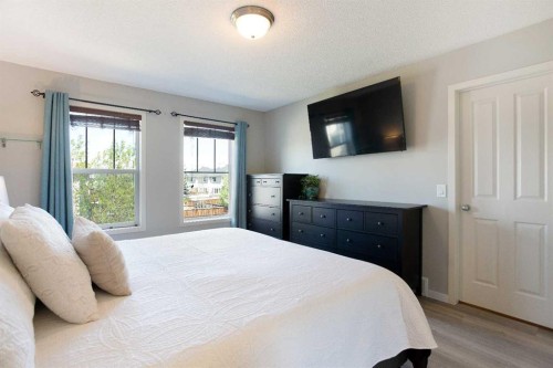 30 Cranwell Common Se, Calgary, AB - Indoor Photo Showing Bedroom