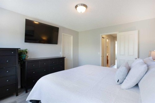 30 Cranwell Common Se, Calgary, AB - Indoor Photo Showing Bedroom