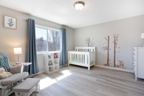 30 Cranwell Common Se, Calgary, AB - Indoor Photo Showing Bedroom