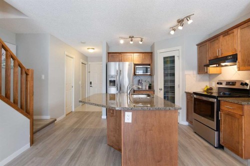 30 Cranwell Common Se, Calgary, AB - Indoor Photo Showing Kitchen With Upgraded Kitchen