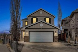 69 Evansbrooke Park NW Calgary, AB T3P 1E4
