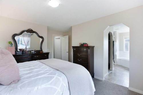 403 Morningside Way Sw, Airdrie, AB - Indoor Photo Showing Bedroom