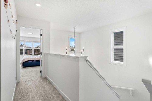20 Walgrove Heights Se, Calgary, AB - Indoor Photo Showing Other Room