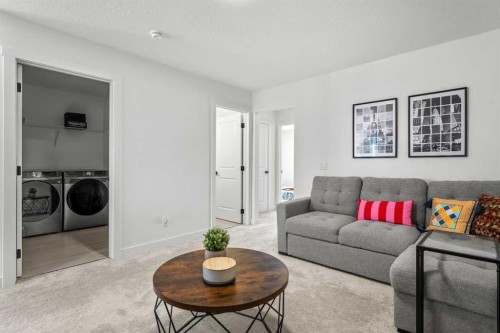 20 Walgrove Heights Se, Calgary, AB - Indoor Photo Showing Living Room