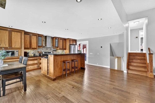 263 Shawmeadows Road Sw, Calgary, AB - Indoor Photo Showing Kitchen
