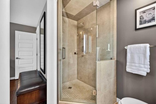 263 Shawmeadows Road Sw, Calgary, AB - Indoor Photo Showing Bathroom