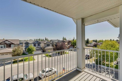 301-7301 Valleyview Park Se, Calgary, AB - Outdoor With Exterior