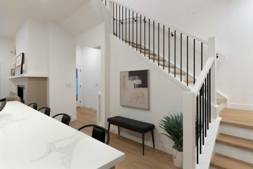 2-8916 33 Avenue, Calgary, AB - Indoor Photo Showing Other Room