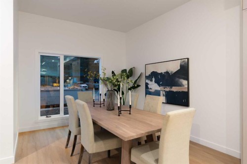 2-8916 33 Avenue, Calgary, AB - Indoor Photo Showing Dining Room