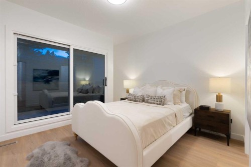 2-8916 33 Avenue, Calgary, AB - Indoor Photo Showing Bedroom