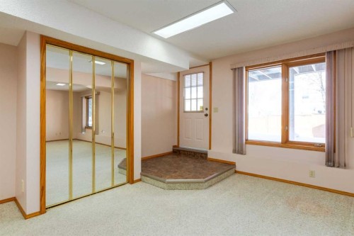 420 Hawkview Manor Circle Nw, Calgary, AB - Indoor Photo Showing Other Room