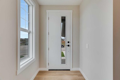 463 Kinniburgh Loop, Chestermere, AB - Indoor Photo Showing Other Room