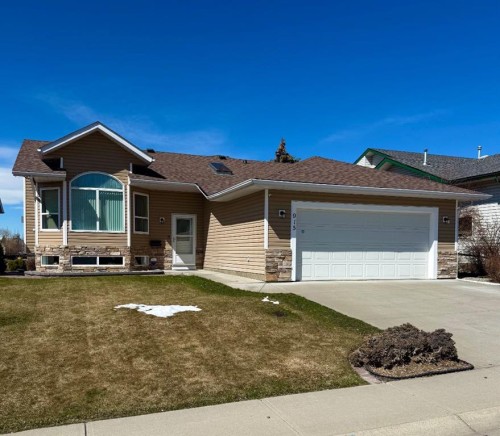 915 Highland Green Drive NW High River, AB T1V 1V8