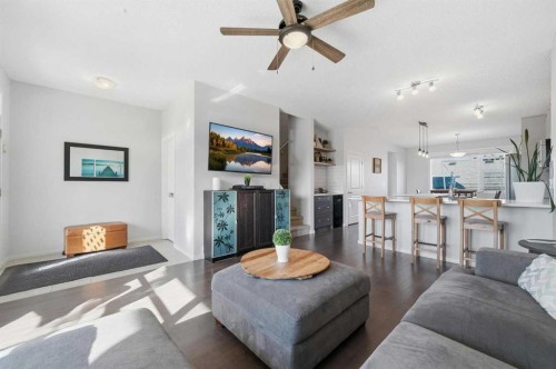 183 Savanna Parade Ne, Calgary, AB - Indoor Photo Showing Living Room