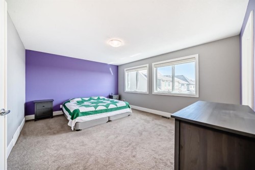 88 Masters Way Se, Calgary, AB - Indoor Photo Showing Bedroom