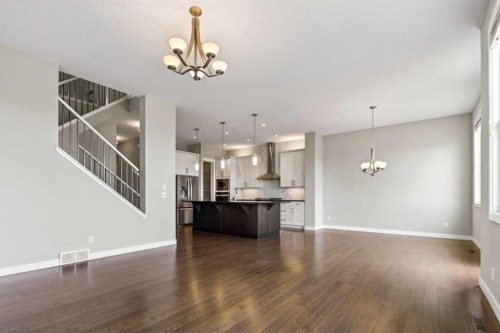 48 Evansfield Manor Nw, Calgary, AB - Indoor