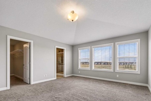 48 Evansfield Manor Nw, Calgary, AB - Indoor Photo Showing Other Room