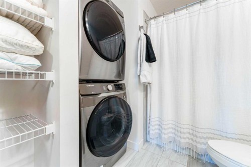 76 Lucas Boulevard Nw, Calgary, AB - Indoor Photo Showing Laundry Room
