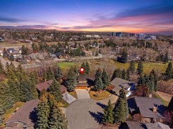 316 Varsity Estates Mews NW Calgary, AB T3B 4V1