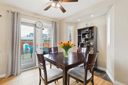 26 Galway Crescent Sw, Calgary, AB - Indoor Photo Showing Dining Room