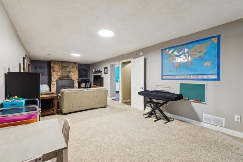 26 Galway Crescent Sw, Calgary, AB - Indoor