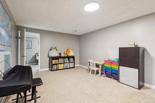 26 Galway Crescent Sw, Calgary, AB - Indoor