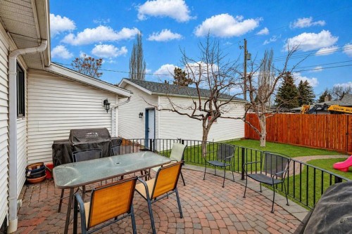 26 Galway Crescent Sw, Calgary, AB - Outdoor With Deck Patio Veranda With Exterior
