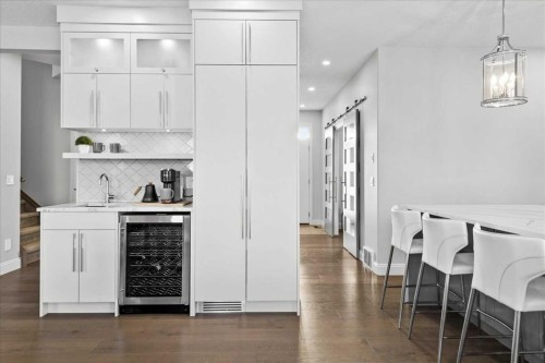 255 Gleneagles View, Cochrane, AB 