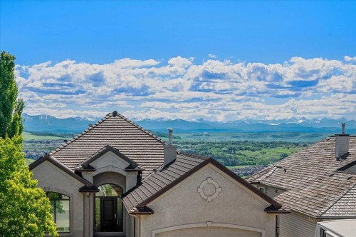 255 Gleneagles View, Cochrane, AB 
