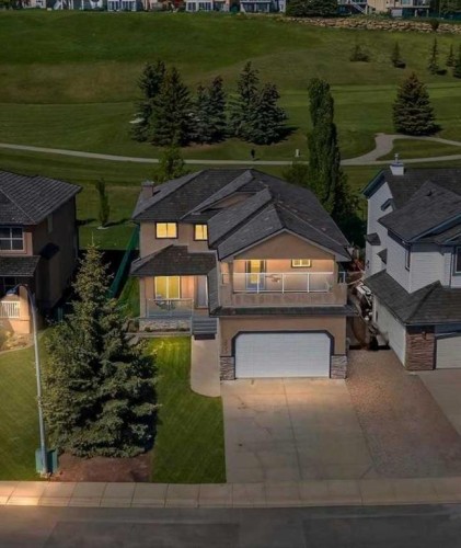 255 Gleneagles View, Cochrane, AB 
