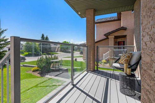 255 Gleneagles View, Cochrane, AB 
