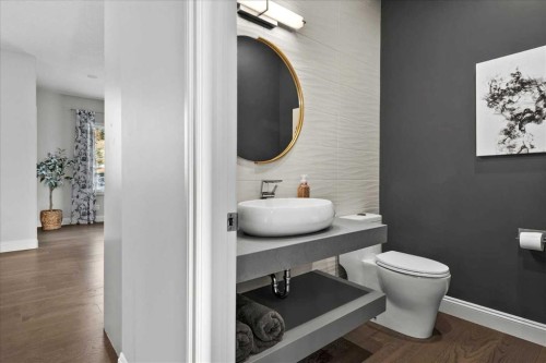 255 Gleneagles View, Cochrane, AB 