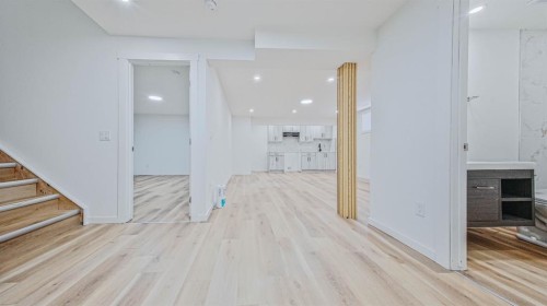 393 Windermere Drive, Chestermere, AB - Indoor Photo Showing Other Room