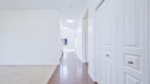 393 Windermere Drive, Chestermere, AB - Indoor Photo Showing Other Room